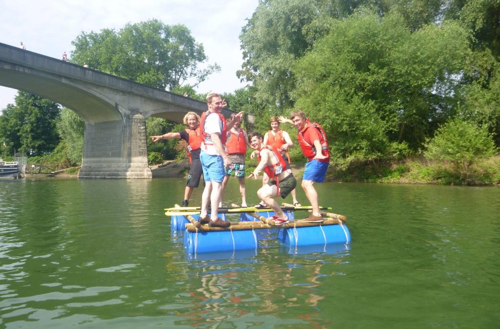 Floßbau in Bad Honnef